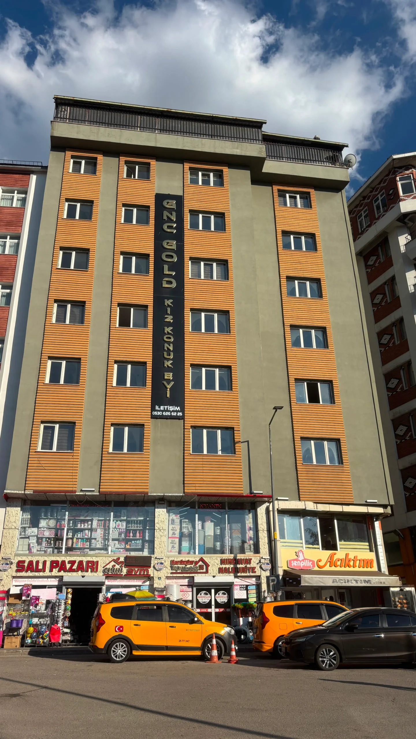 GNC Gold Kız Konuk Evi